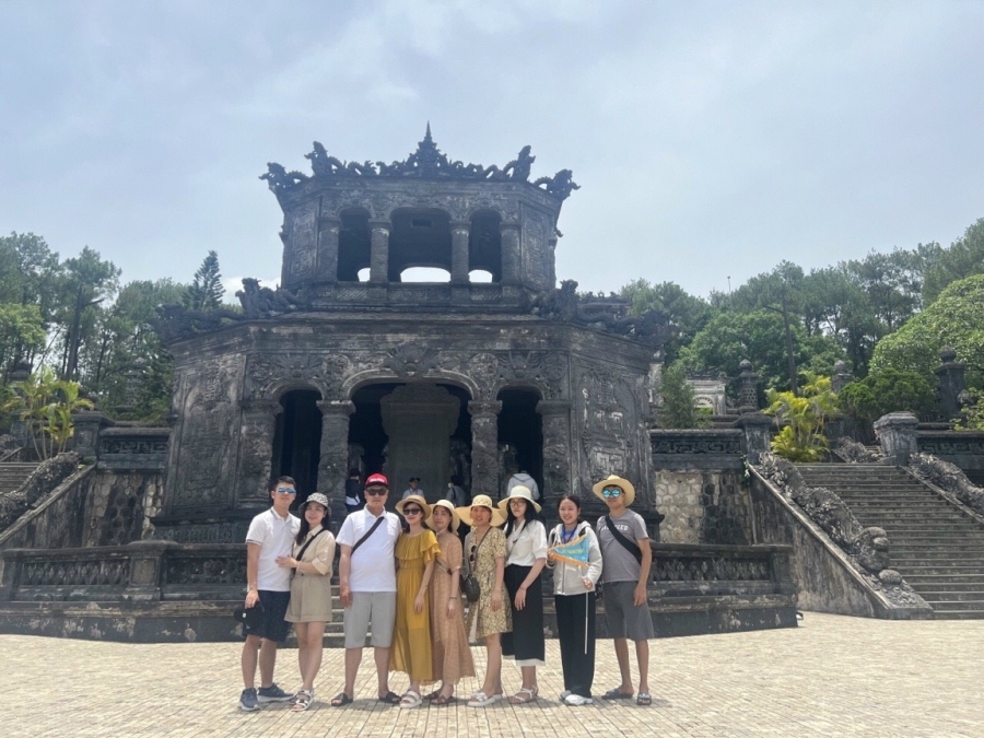 Tour Tết Huế 1 ngày 2026