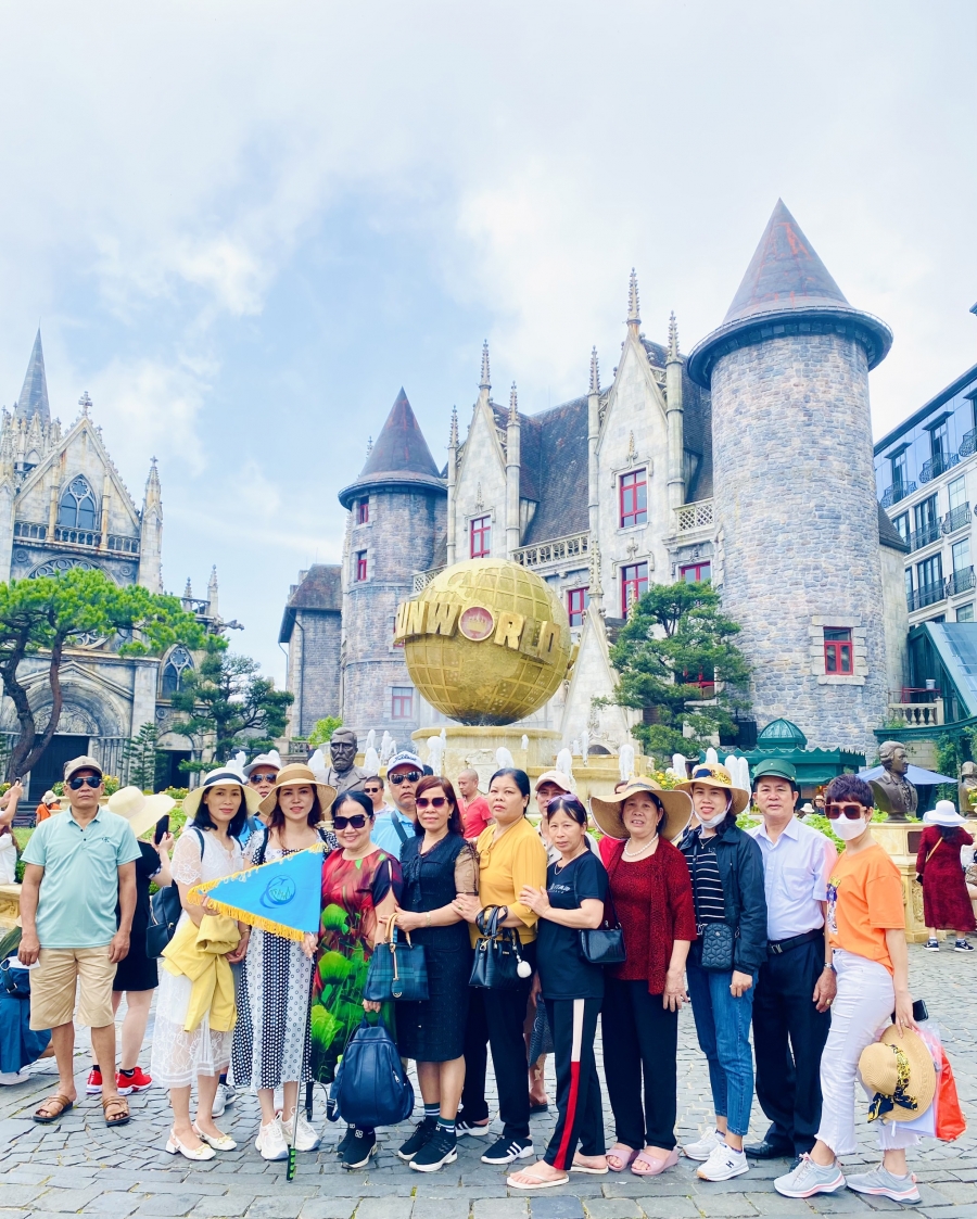 Tour Đà Nẵng Hội An Bà Nà Suối Thần Tài 3 ngày 2 đêm